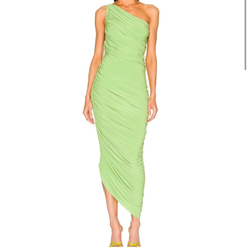 Normal Kamali Diana Gown